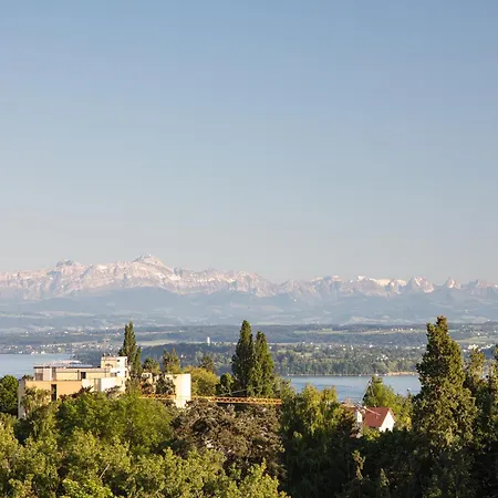 Sonnenberg - Penthouse Feeling Mit Panorama-aussicht * אוברלינגן